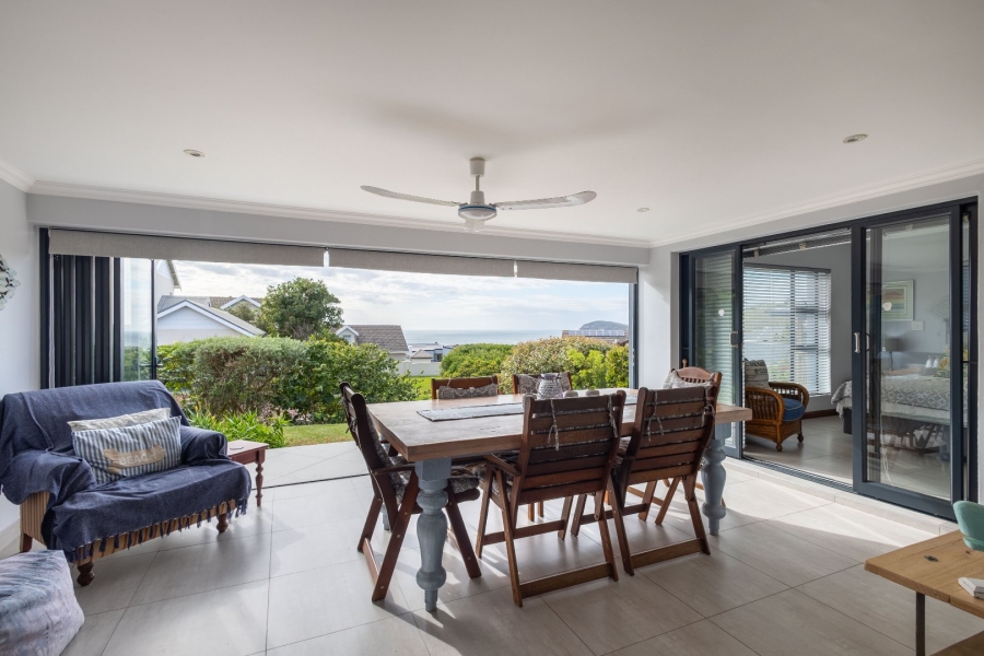 3 Bedroom Property for Sale in Whale Rock Sun Western Cape